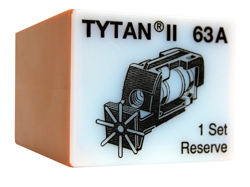 Foto: Sicherungsstecker für TYTAN 3x63A mit D02-Sicherung (c) Schrack